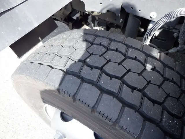 いすゞ フォワード 2RG-FTR90U2の写真27