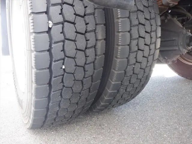 いすゞ フォワード 2RG-FTR90U2の写真29