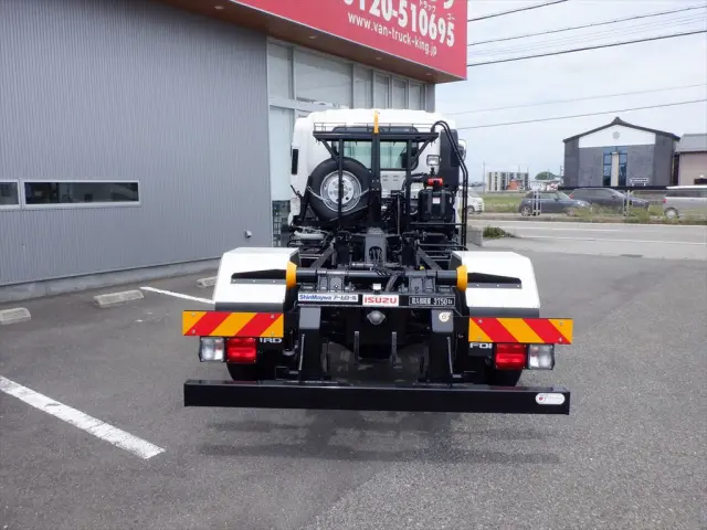 いすゞ フォワード 2RG-FRR90S4の写真4