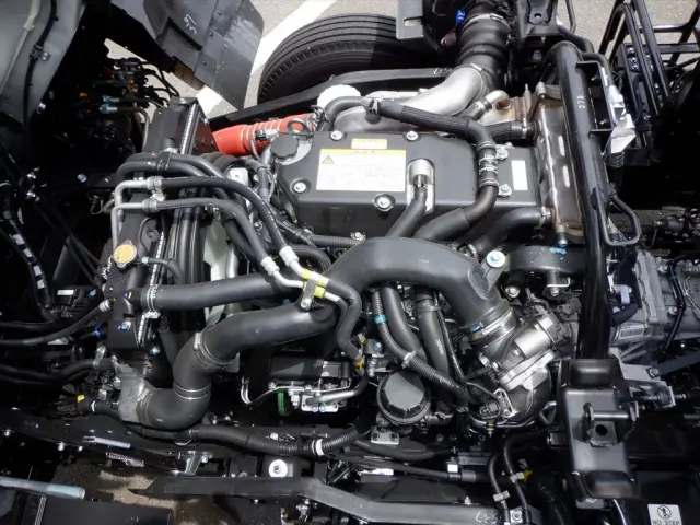 いすゞ フォワード 2RG-FRR90S4の写真9