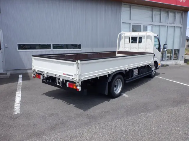 日野 デュトロ 2RG-XZU655M(2WD)の写真5