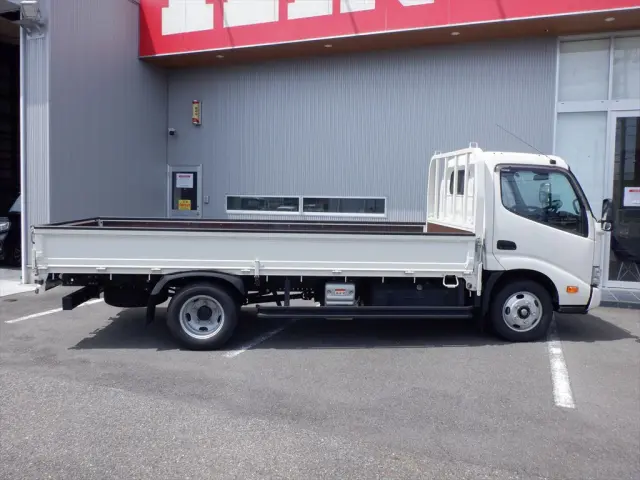 日野 デュトロ 2RG-XZU655M(2WD)の写真6