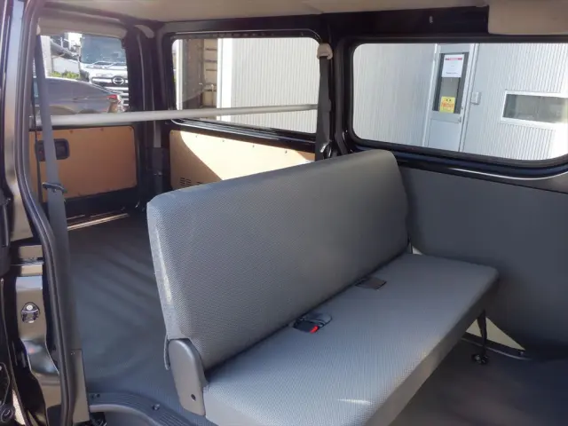 トヨタ ハイエースバン 3DF-GDH201Vの写真13