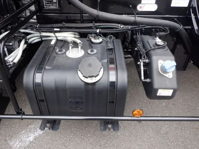 三菱 ファイター 2KG-FK72Fの写真14