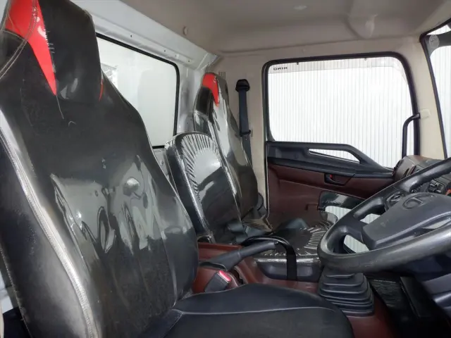 日野 レンジャー 2KG-FC2ABAの写真17