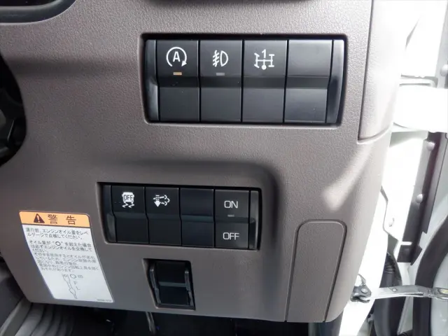 三菱 キャンター 2RG-FBAV0の写真21