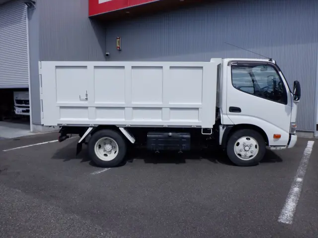 日野 デュトロ TKG-XZU620Tの写真6