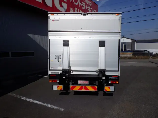 三菱 キャンター 2PG-FEB80の写真4