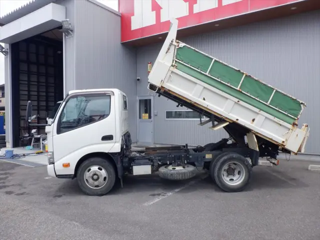 日野 デュトロ 2RG-XZU600Tの写真9