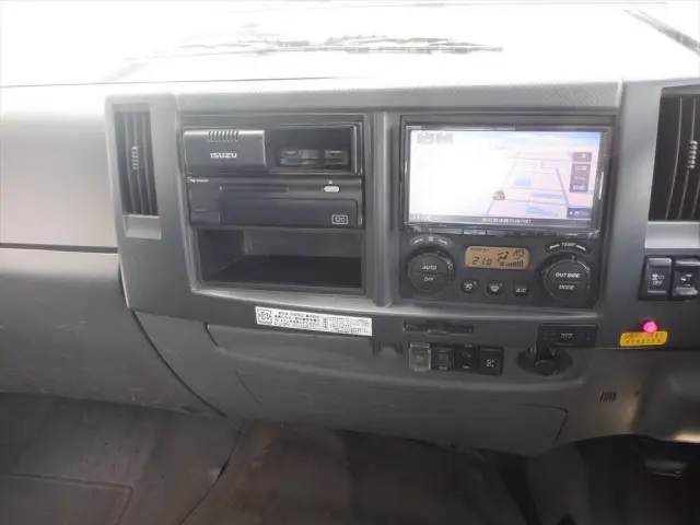 いすゞ フォワード 2RG-FTR90U2の写真23