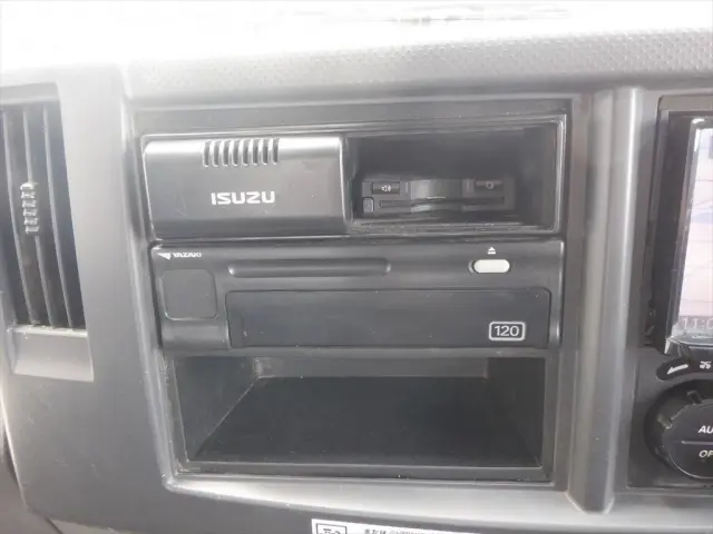 いすゞ フォワード 2RG-FTR90U2の写真24