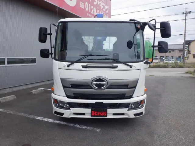 日野 レンジャー 2PG-FC2ABA(2WD)の写真2