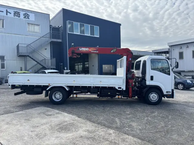 いすゞ フォワード 2PG-FRR90S1の写真6
