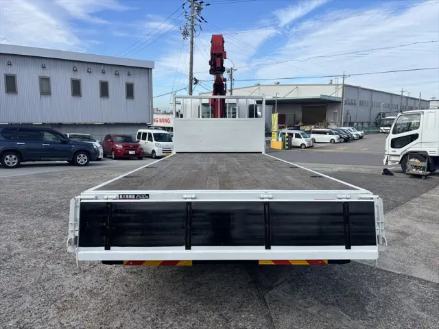 いすゞ フォワード 2PG-FRR90S1の写真8