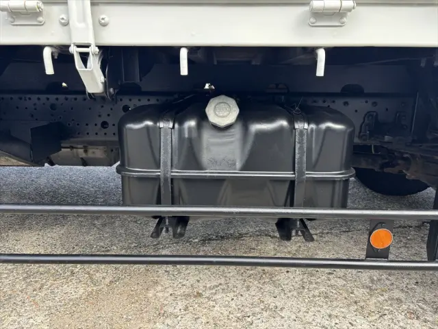 いすゞ フォワード 2PG-FRR90S1の写真16