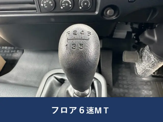 三菱 ファイター 2KG-FK72Fの写真17