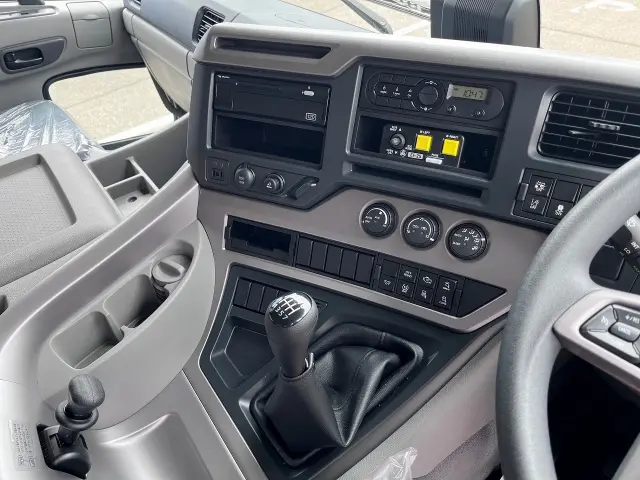 ＵＤ クオン 2RG-CW5DLの写真21