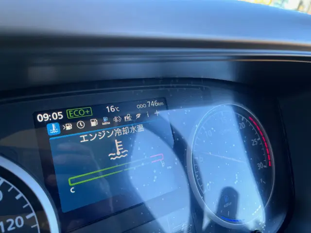 UD クオン 2WG-CW5DL(6x4)の写真5