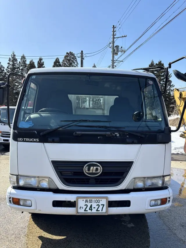 ＵＤ コンドル BDG-MK36C(2WD)の写真5