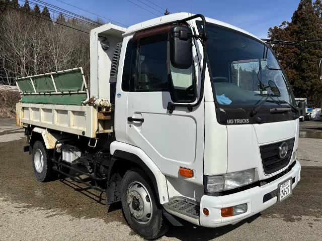 ＵＤ コンドル BDG-MK36C(2WD)の写真6