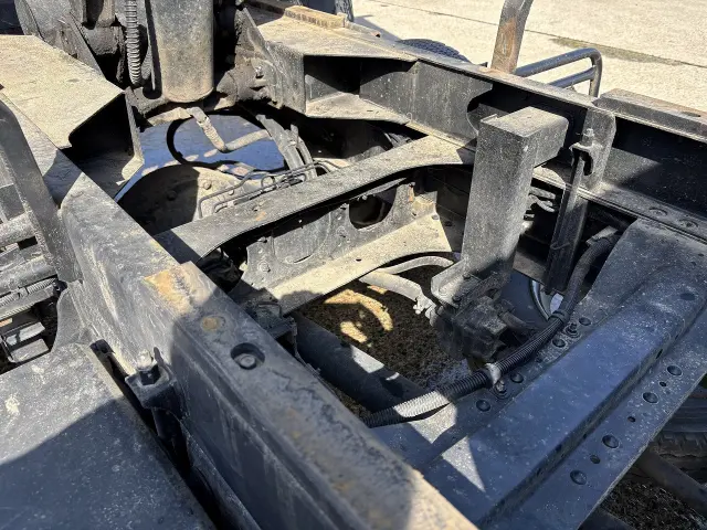 ＵＤ コンドル BDG-MK36C(2WD)の写真13