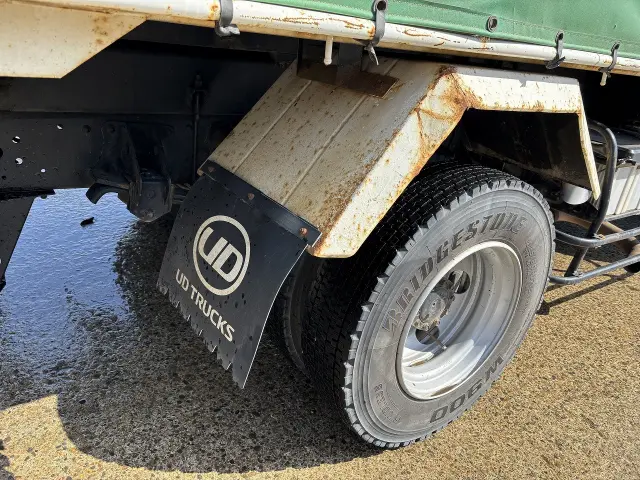 ＵＤ コンドル BDG-MK36C(2WD)の写真22