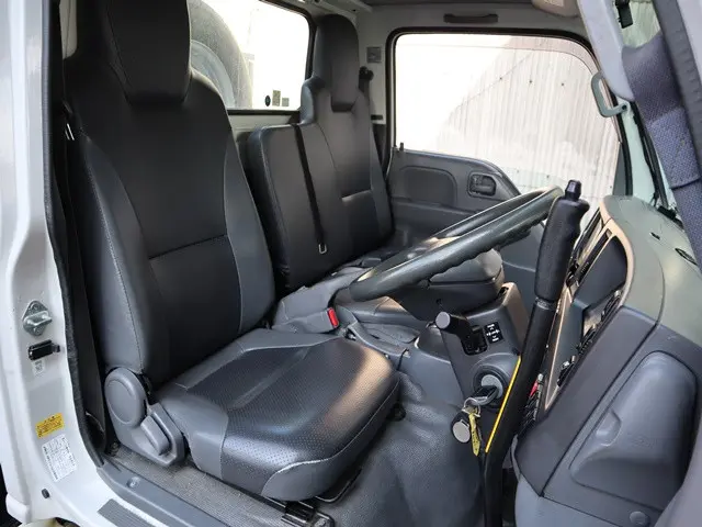 いすゞ エルフ TDG-NKS85AN(4WD)の写真34