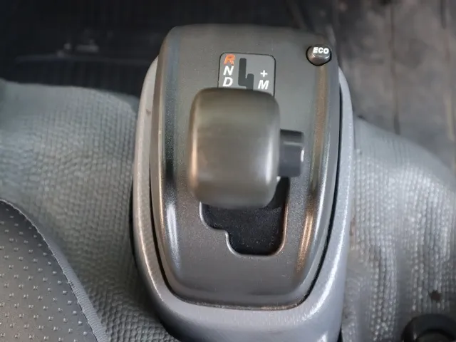 いすゞ エルフ TDG-NKS85AN(4WD)の写真38