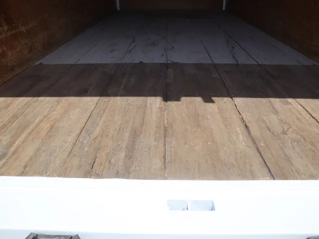 三菱 キャンター TPG-FEB50(2WD)の写真21