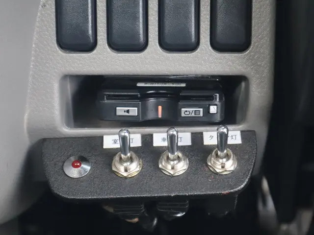 三菱 キャンター TPG-FEB50(2WD)の写真40