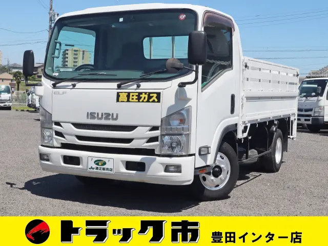 いすゞ エルフ TRG-NPR85AR(2WD)の写真1