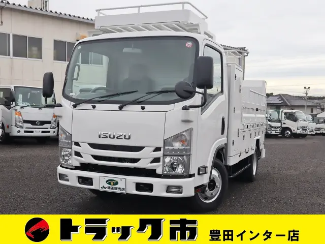 いすゞ エルフ TPG-NMR85N(2WD)の写真1