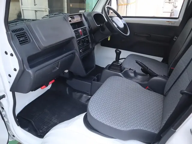 スズキ キャリイ EBD-DA16T(4WD)の写真34
