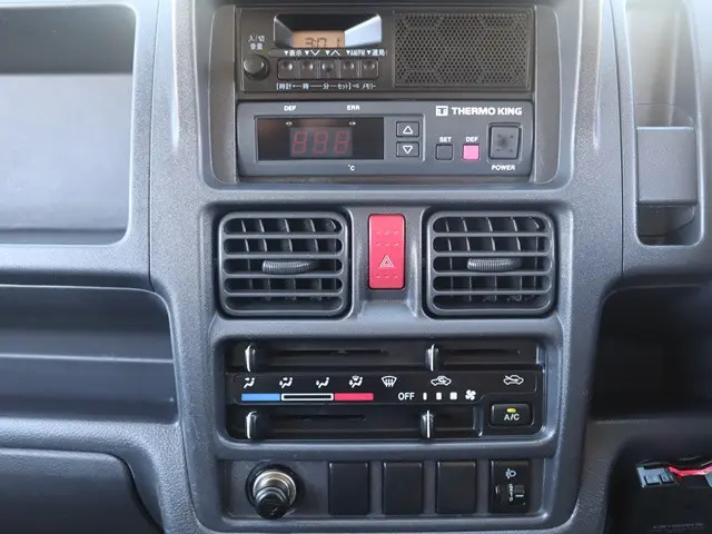 スズキ キャリイ EBD-DA16T(2WD)の写真36