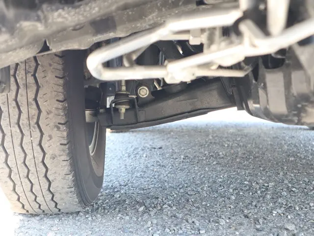 トヨタ ハイエースバン 3BF-TRH200V(2WD)の写真24