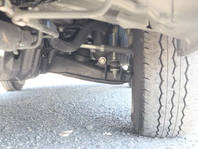 トヨタ ハイエースバン 3BF-TRH200V(2WD)の写真25