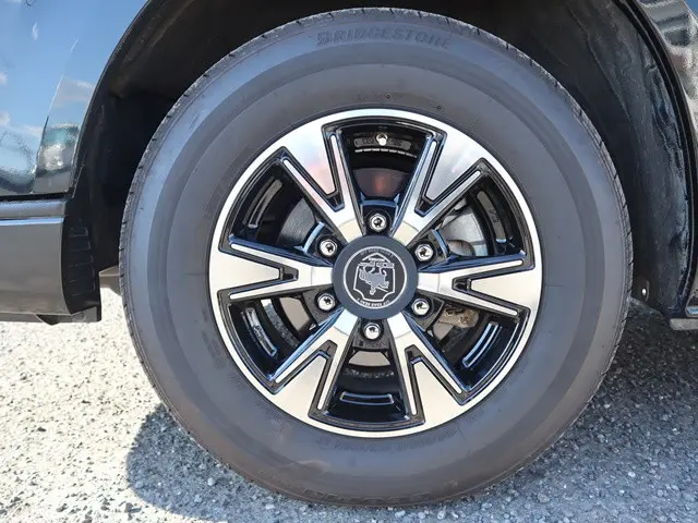 トヨタ ハイエースバン 3BF-TRH200V(2WD)の写真26