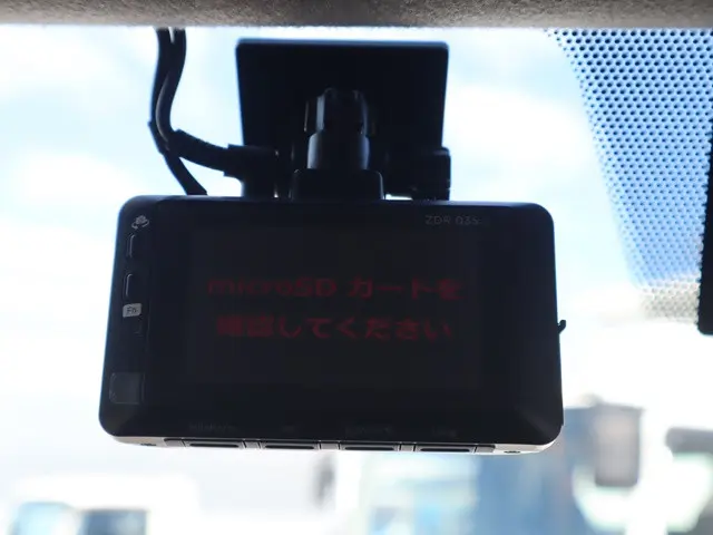 トヨタ ハイエースバン 3BF-TRH200V(2WD)の写真41