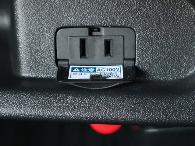 トヨタ ハイエースバン 3BF-TRH200V(2WD)の写真46