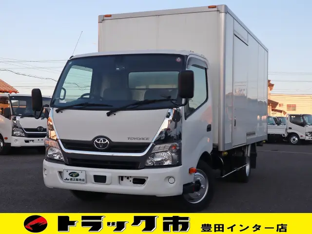 トヨタ トヨエース TKG-XZU710(2WD)の写真1