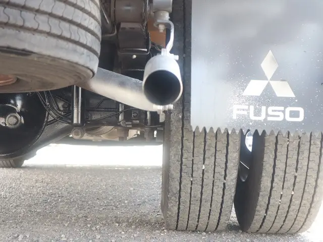 三菱 キャンター 2PG-FEB90(2WD)の写真30