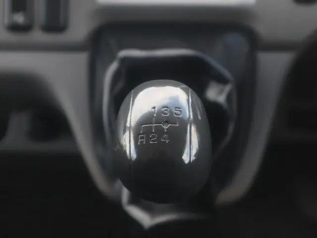 三菱 キャンター 2PG-FEB90(2WD)の写真37