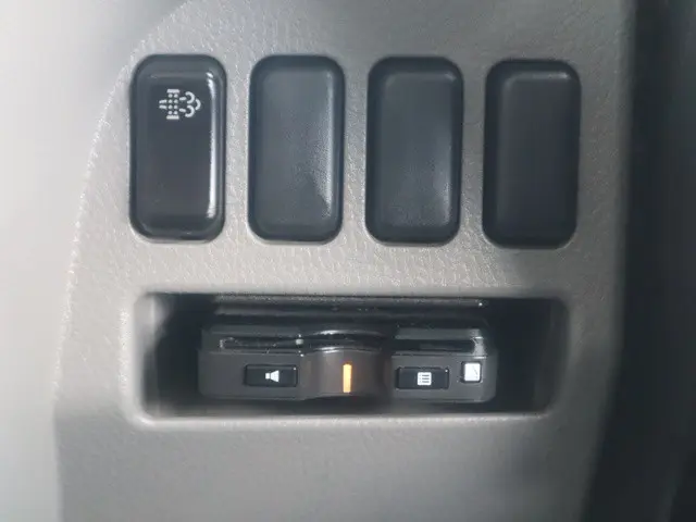 三菱 キャンター 2PG-FEB90(2WD)の写真39