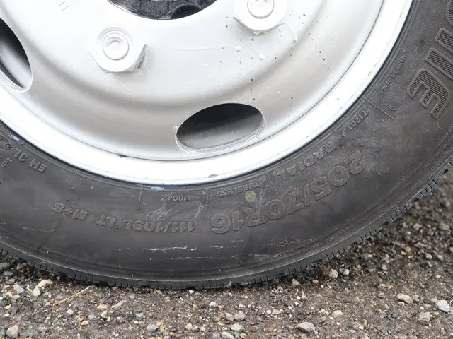 日野 デュトロ TKG-XZU605M(2WD)の写真21