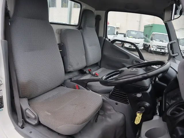 日野 デュトロ TKG-XZU605M(2WD)の写真31