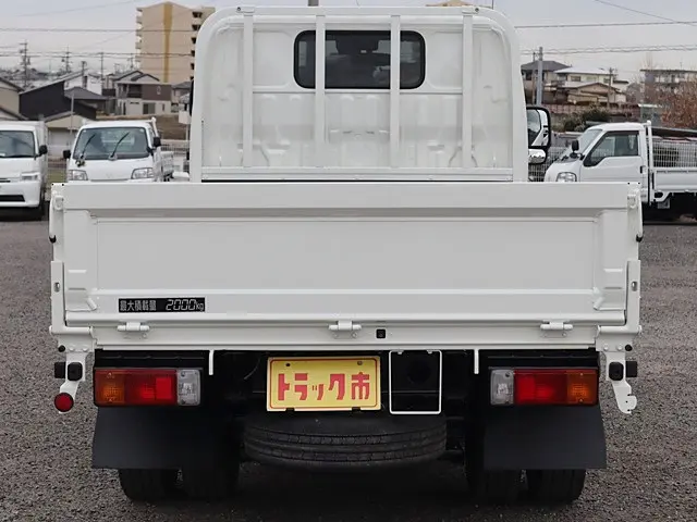 トヨタ トヨエース 2PG-XZU605(2WD)の写真6