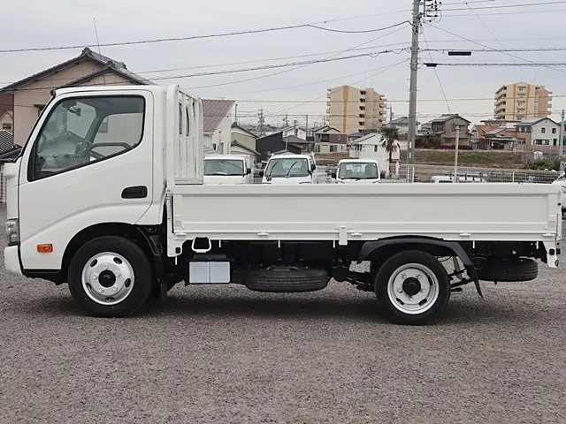トヨタ トヨエース 2PG-XZU605(2WD)の写真9