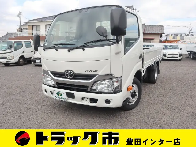 トヨタ ダイナ TKG-XZC600(2WD)の写真1