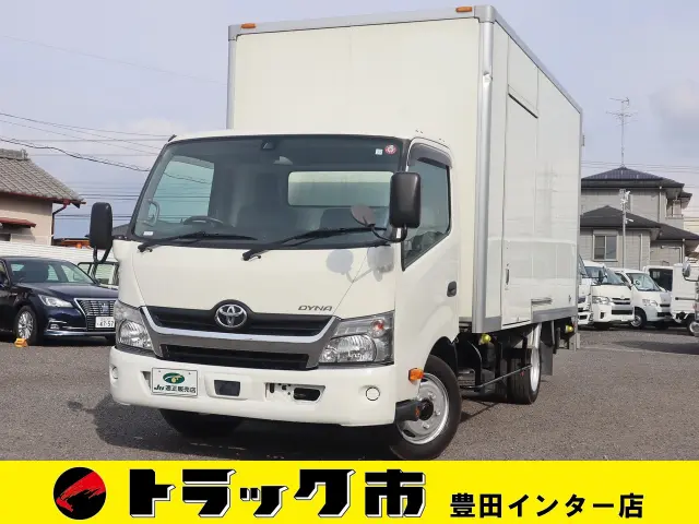 トヨタ ダイナ TKG-XZU710(2WD)の写真1