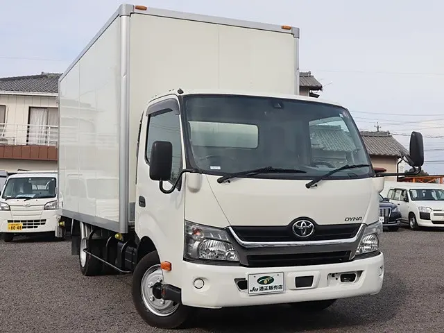 トヨタ ダイナ TKG-XZU710(2WD)の写真4